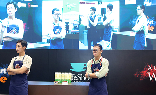 Vinamilk đồng hành cùng các Barista tại cuộc thi Asia ltate art battle